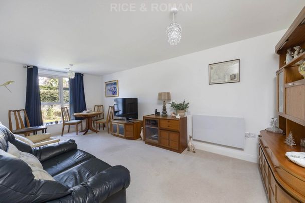 1 Bedroom Apartment, Birch Place – Crowthorne - Photo 1