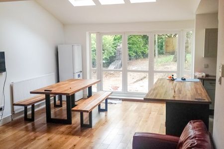 666 Bristol Road - Photo 4