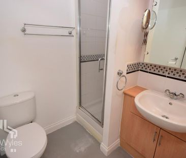 3 bedroom end of terrace house to rent - Photo 6
