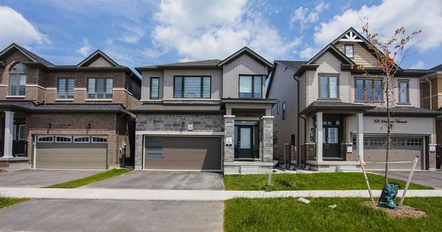 For Lease - 110 Durham Avenue, Barrie, Ontario - Photo 1