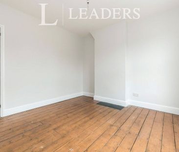 2 bedroom house to rent Bramford Lane, Ipswich, IP1 - Photo 4