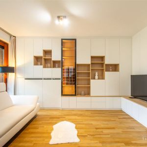 Appartement te huur in Oudergem voor € 2.150 met 3 slaapkamers - Photo 3