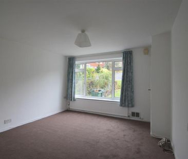 2 bedroom terraced house to rent - Photo 2