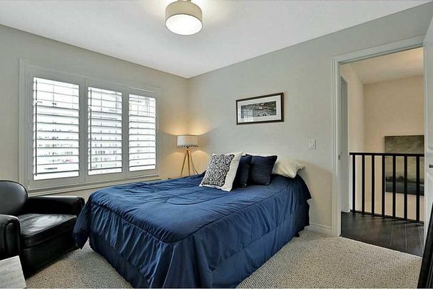 For Lease - 63 Southshore Crescent, Hamilton, Ontario - Photo 1