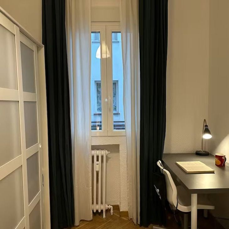 Calle del Doctor Esquerdo, Madrid, Community of Madrid 28028 - Foto 1