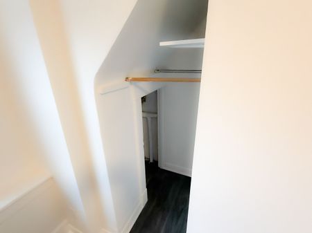 For Lease - 2469 Queen Street Unit# 4, Toronto, Ontario - Photo 5
