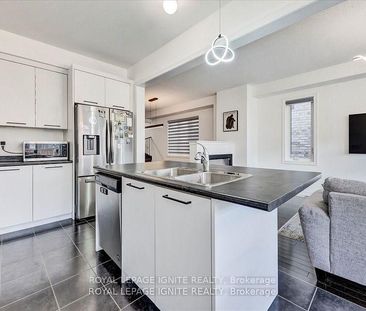 For Lease - 35 Peter Hogg Court, Whitby, Ontario - Photo 5