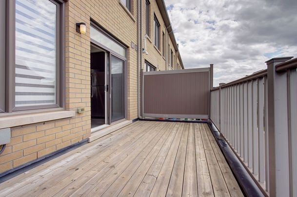 For Lease - 178 Wheat Boom Drive, Oakville, Ontario - Photo 1