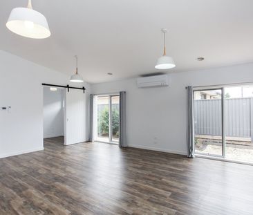 AMAZING 4 BEDROOM HOME ALFREDTON - Photo 2