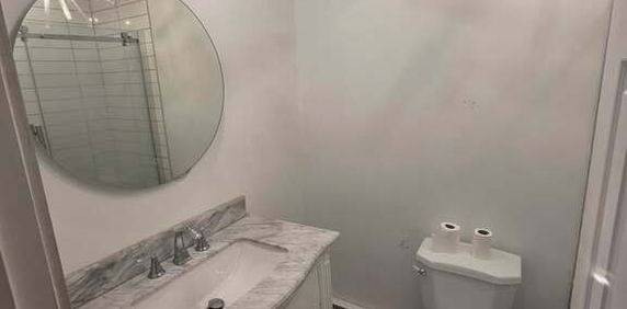 Hochelaga - Beau 3 1/2 Rénové - Photo 2