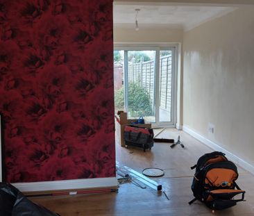 3 bedroom terraced house to rent - Photo 2