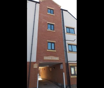 2 Bed Flat, Villa Street, NG9 - Photo 4