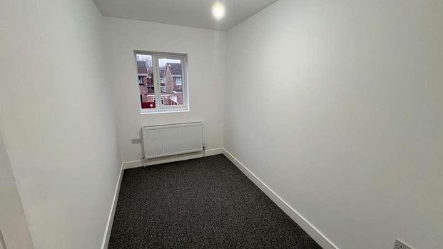 Wednesfield Road, Willenhall, WV13 - Photo 1