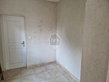 A louer Marseille 13011 Les Camoins, - Photo 2