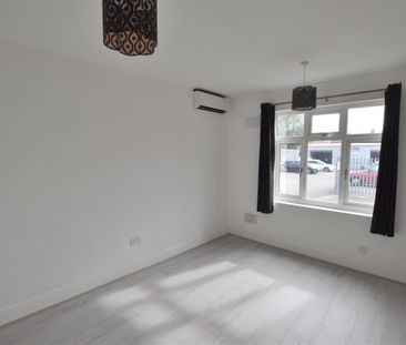 Holbrook Lane, Holbrooks Coventry - Photo 3