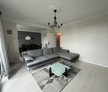 Location Appartement 3 pièces 67m² - Photo 2
