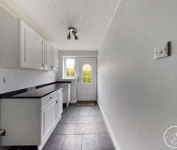 Cranewells Drive, Leeds, LS15 - Photo 2