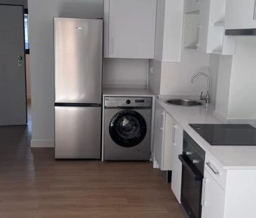 Piso de alquiler en Oviedo - Jacinto Benavente, 4, Masip - Photo 3