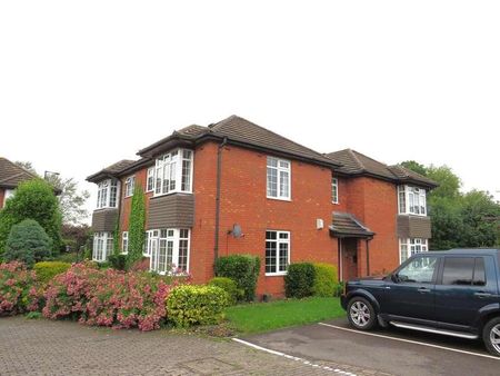 Oaklands Croft, Sutton Coldfield, B76 - Photo 3