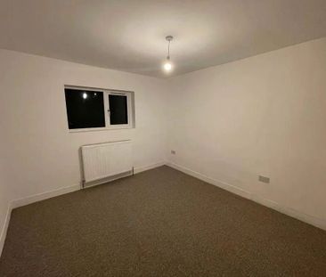 3 Bed Terraced House, Jaunty Road, S12 - Photo 1