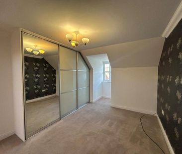 3 bedroom end of terrace house to rent - Photo 3