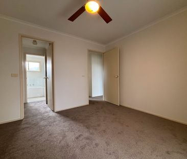 Prime Location - Photo 5