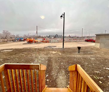 For Lease - 305 Clearpath Private, Kanata, Ontario - Photo 2