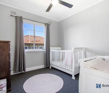 Beautifully Renovated Home - Photo 2