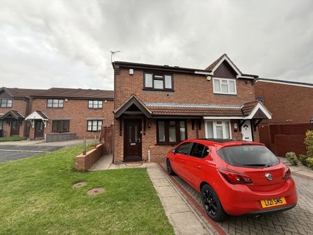 2 bedroom semi-detached house to rent - Photo 3