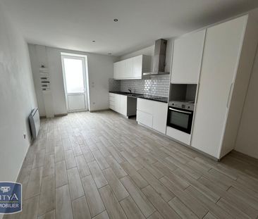 Location Maison 4 pièces 92m² STE SOULLE 17220 - Photo 3