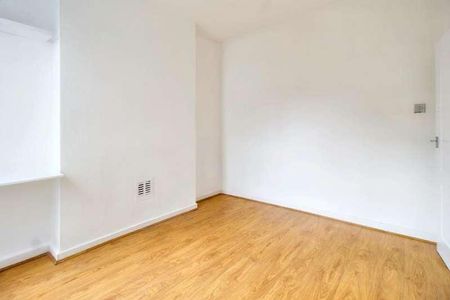 Leigham Court Drive, Leigh-on-sea, SS9 - Photo 4