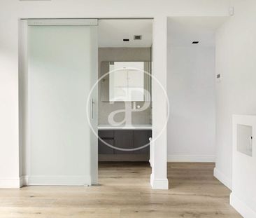 Penthouse for rent with Terrace in El Putget i Farró (Barcelona) - Photo 3