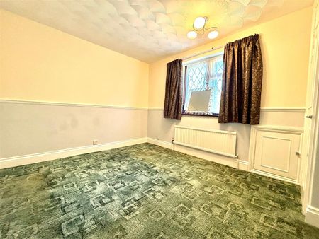 Frays Avenue, West Drayton, UB7 - Photo 5