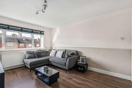 Barn Mead, Harlow, CM18 - Photo 4