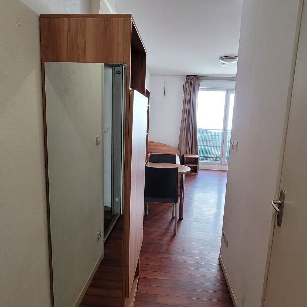 Location Appartement 1 pièce 21m² - Photo 1