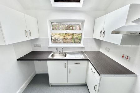 Goldsmith Avenue - Photo 4