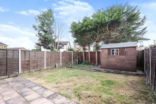 3 bedroom semi-detached house to rent - Photo 1