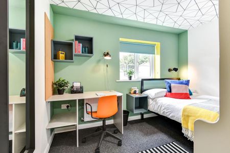 1 bedroom in a house share to rent - Photo 3