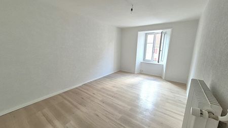 Magnifique 4 pièces complètement rénové au Locle - Photo 3