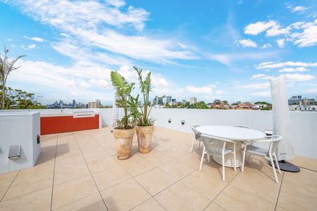 204/9 Waters Lane, Neutral Bay NSW 2089 - Apartment For Rent | Domain - Photo 3