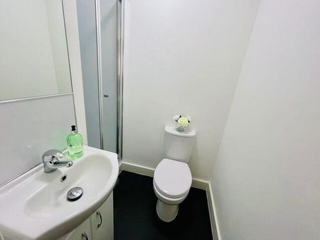 1 bedroom flat to rent - Photo 5
