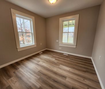 For Lease - 5958 6th Avenue Unit# Wood#Main, Markham, Ontario - Photo 1