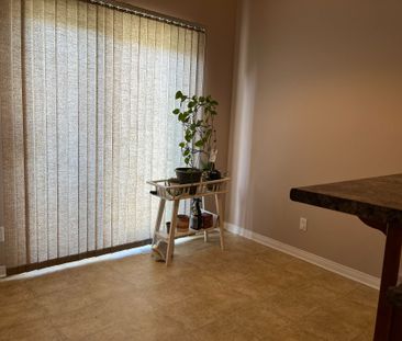 For Lease - 270 DEERCROFT Avenue, Barrhaven, Ontario - Photo 1