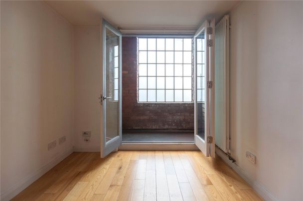 Elm Road Studios, - Photo 1