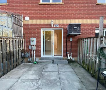 For Lease - 1524 Dupont Street Unit# Upper, Toronto, Ontario - Photo 6