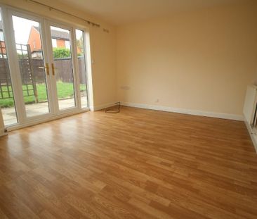 3 bedroom semi-detached house to rent - Photo 6