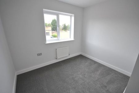 3 bedroom detached house to rent - Photo 5