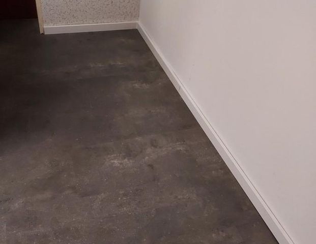 Veitsbronn: 2 ZI, 52 qm, neues Bad im Souterrain,Garage v.privat - Foto 1