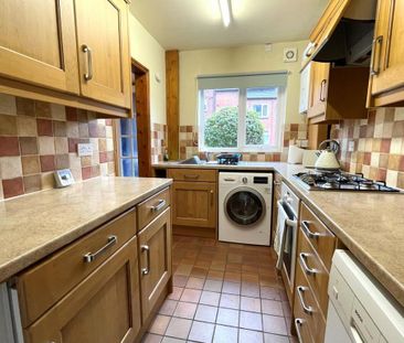 3 bedroom terraced house to rent - Photo 3