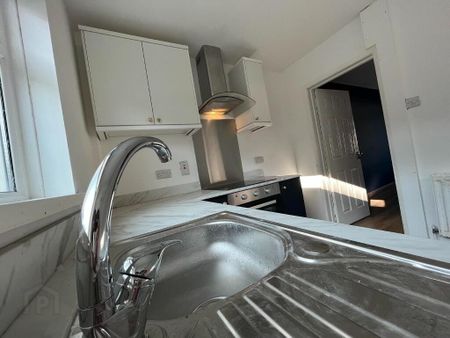 7 Nendrum Gardens, Newtownabbey, BT37 9LR - Photo 4